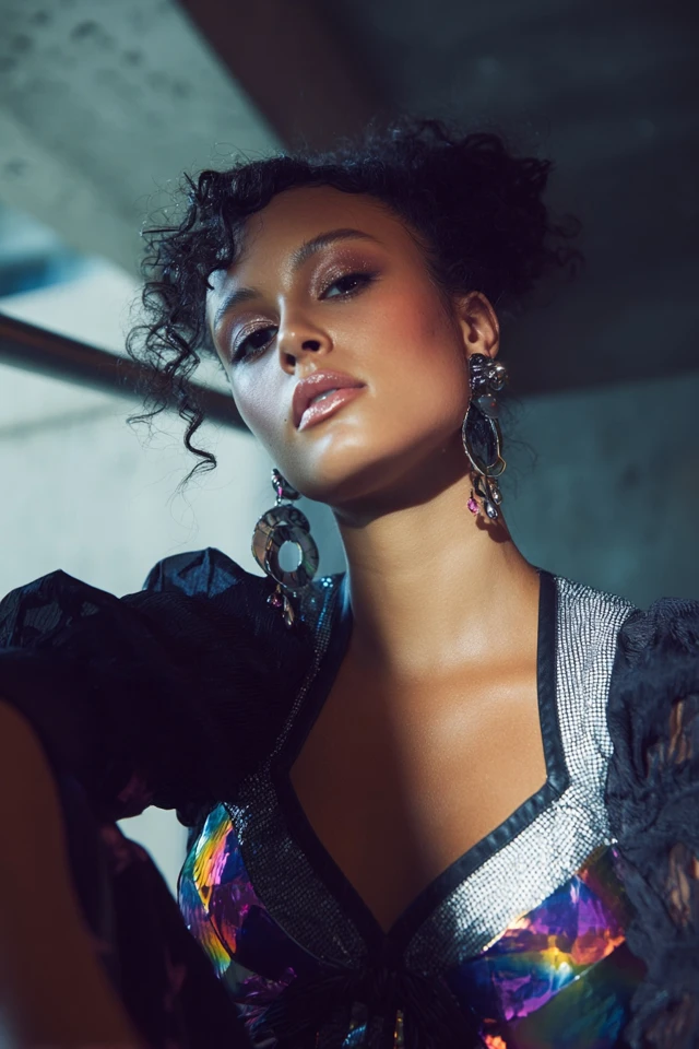 Bold Corset Top Chic - photo 3