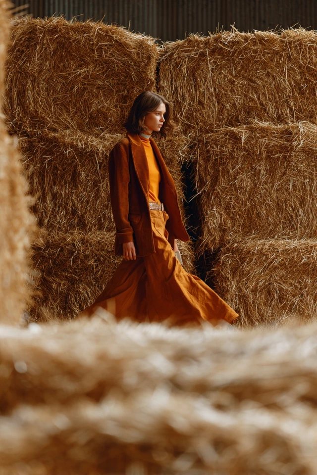 Minimalist Fall Trend Seasonal Trends - photo 3