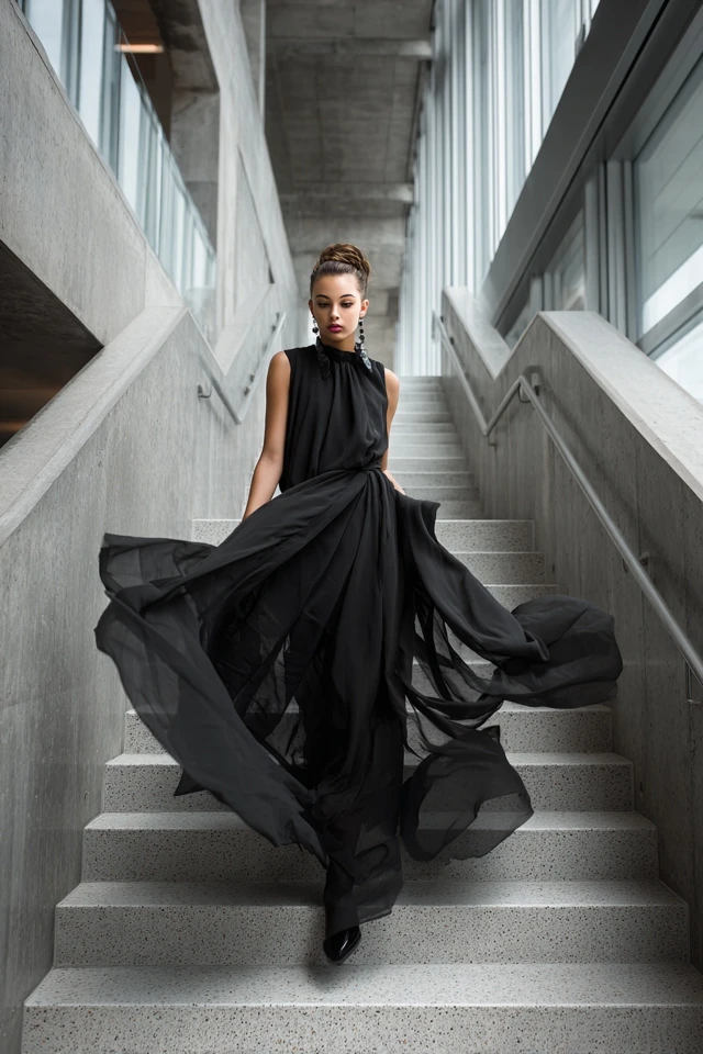 Chic Little Black Dress Statement - photo 4