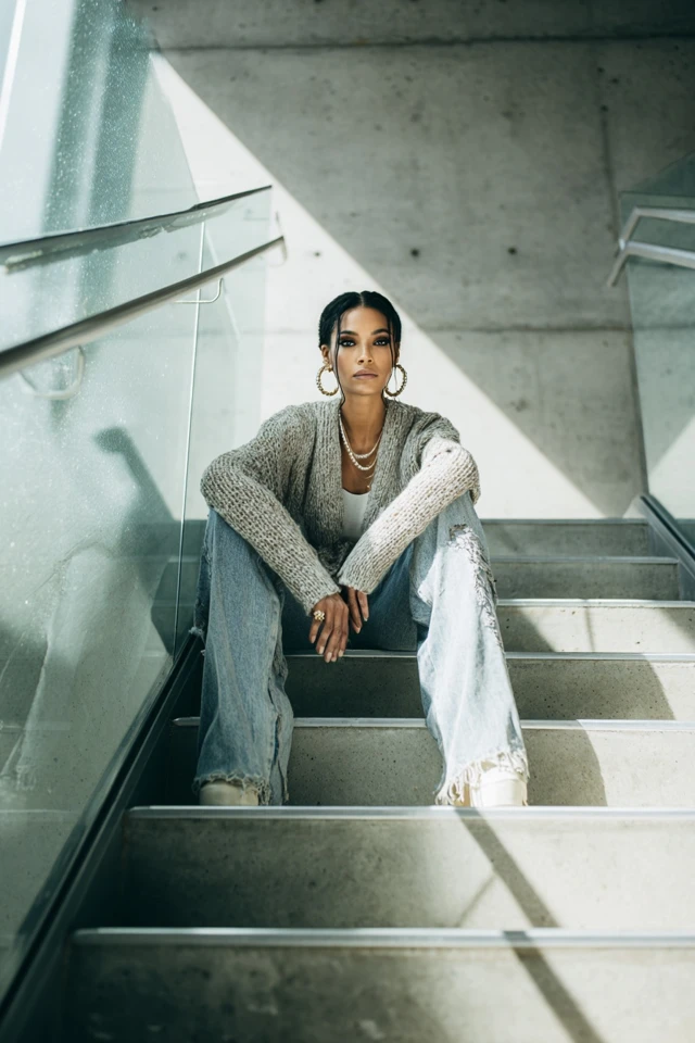 Cozy Cardigan Vibes - photo 4
