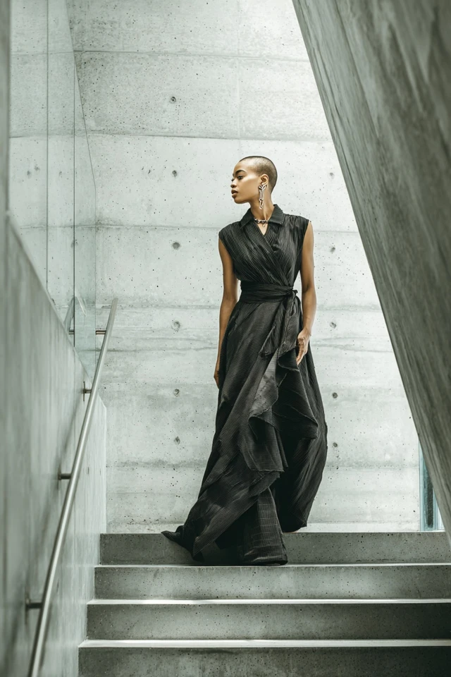 90s Wrap Dress Must-Have - photo 4
