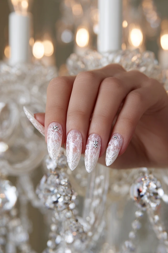 Vanilla Swan Nails Extravaganza - photo 3