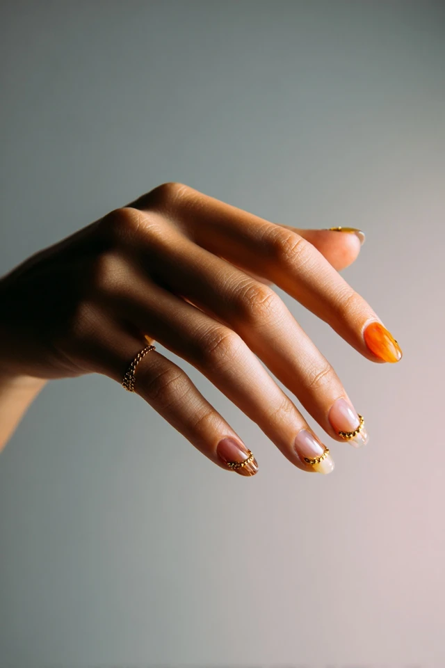 Artful Nail Chains Glam