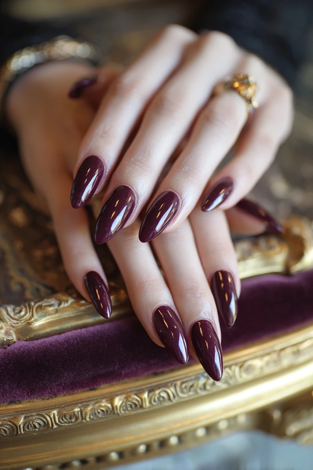 Modern Mini Stiletto Silhouette Nails