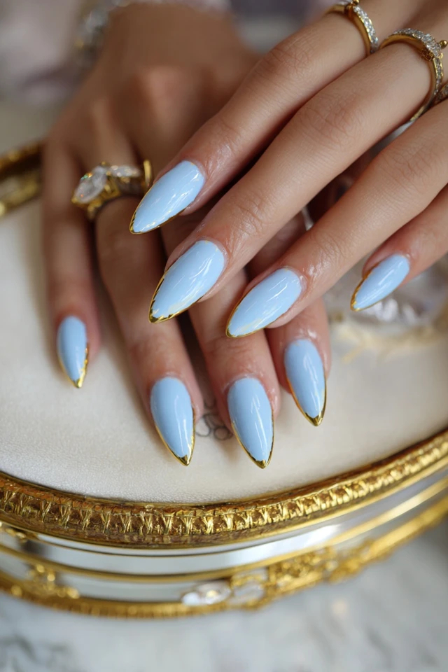 Sculpted Stiletto Silhouette Nails