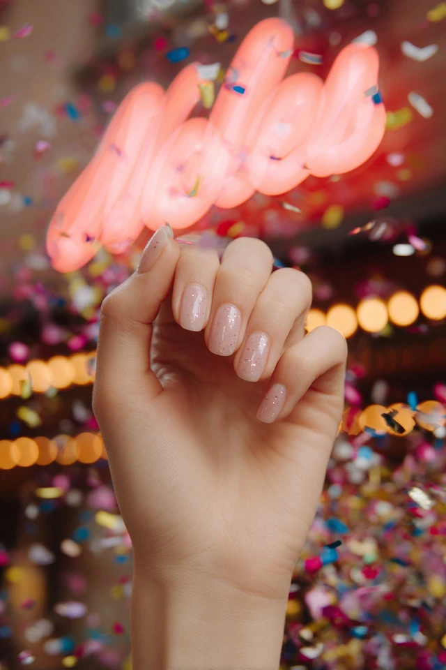 Bachelorette Party Nails Inspiration - photo 2