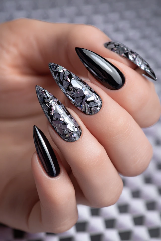 Monochrome Design Nails - photo 2