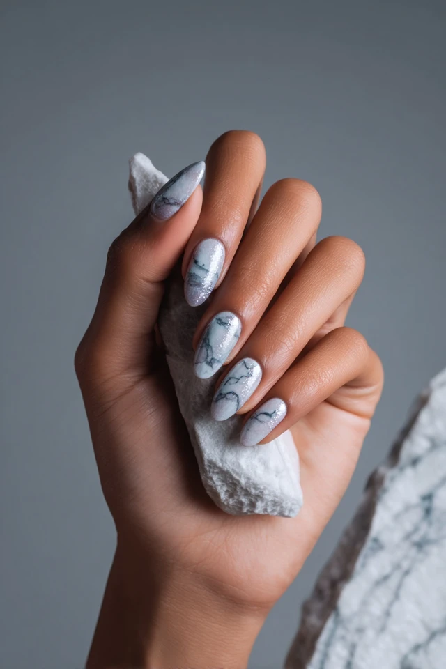 Glittering Marble Water Glam Nails