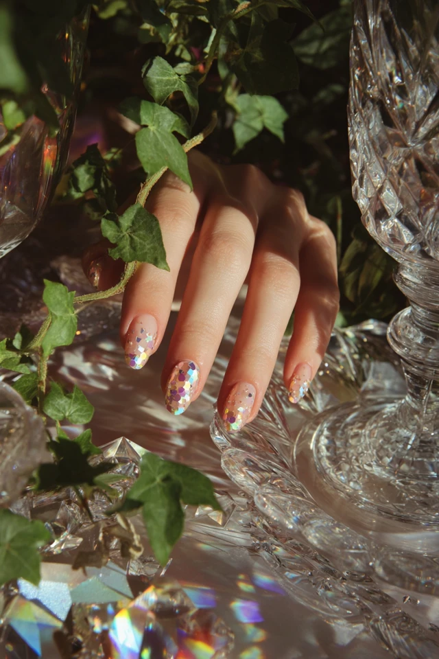 Opulent Sequin Cluster Glam Nails - photo 3